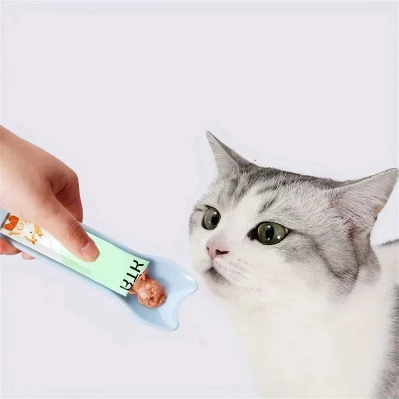 Cat Strip Squeeze Spoon